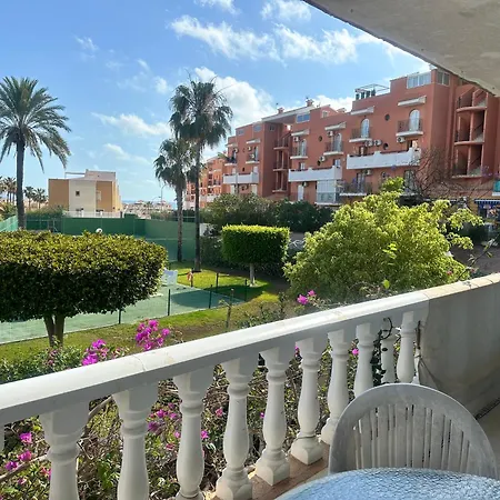 Homely Cibeles Apartment *